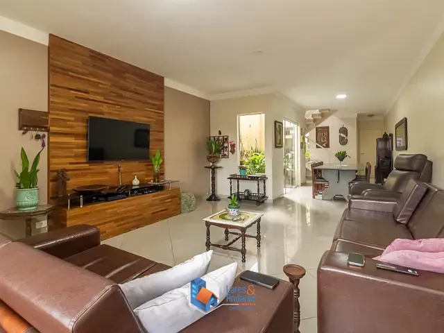 Sobrado com 378m² 3 quartos e 5 banheiros, à venda, no bairro Vila Carrão em São Paulo