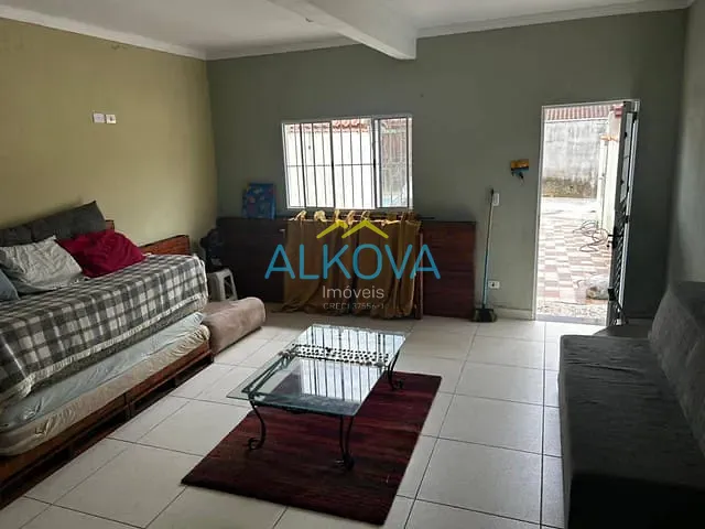 Sobrado com 125m² 3 quartos e 2 banheiros, à venda, no bairro Araribá em Ubatuba