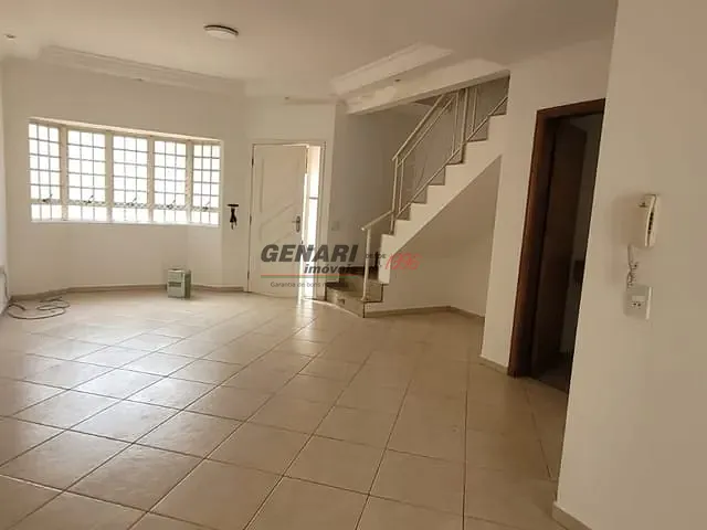 Sobrado com 130m² 3 quartos e 1 banheiro, para alugar, no bairro Parque Residencial Indaiá em Indaiatuba