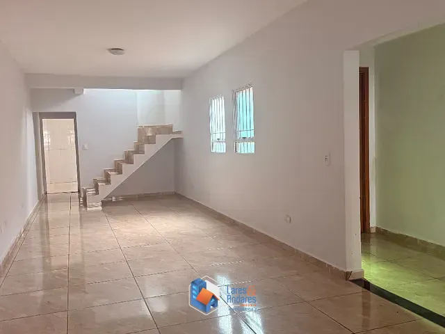 Sobrado com 170m² 4 quartos e 4 banheiros, à venda, no bairro Jardim Nova Germania em São Paulo