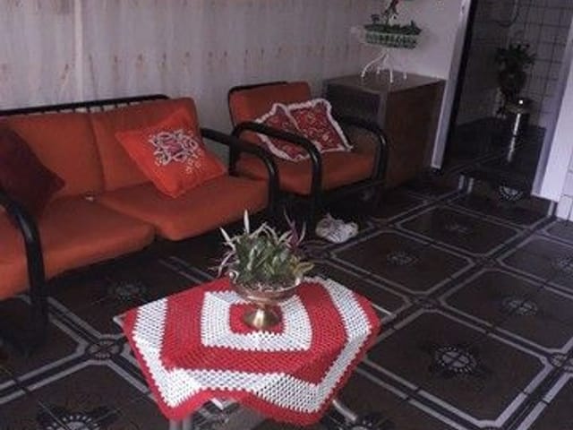 Sobrado com 200m² 4 quartos e 5 banheiros, à venda, no bairro Vila Robertina em São Paulo