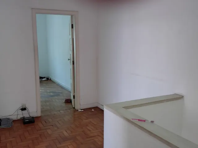 Sobrado com 200m² 3 quartos e 2 banheiros, para alugar, no bairro Pinheiros em São Paulo