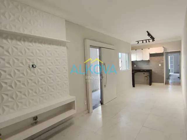 Sobrado com 123m² 2 quartos e 3 banheiros, à venda ou para alugar, no bairro Jardim das Indústrias em São José dos Campos