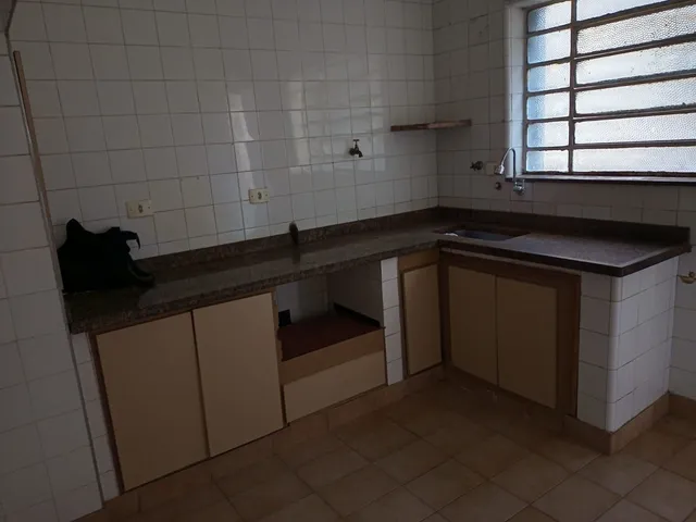 Sobrado com 250m² 3 quartos e 2 banheiros, à venda ou para alugar, no bairro Vila Mariana em São Paulo
