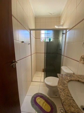 Sobrado com 77m² 2 quartos e 2 banheiros, à venda, no bairro Vila São Jorge em São Vicente