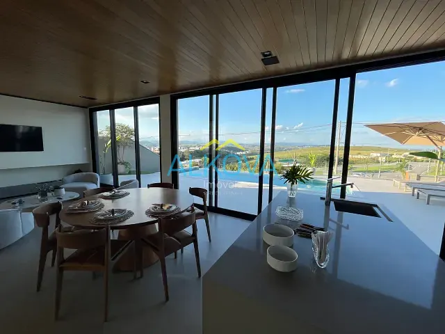 Sobrado com 562m² 5 quartos e 7 banheiros, à venda, no bairro Condomínio Residencial Alphaville I em São José dos Campos