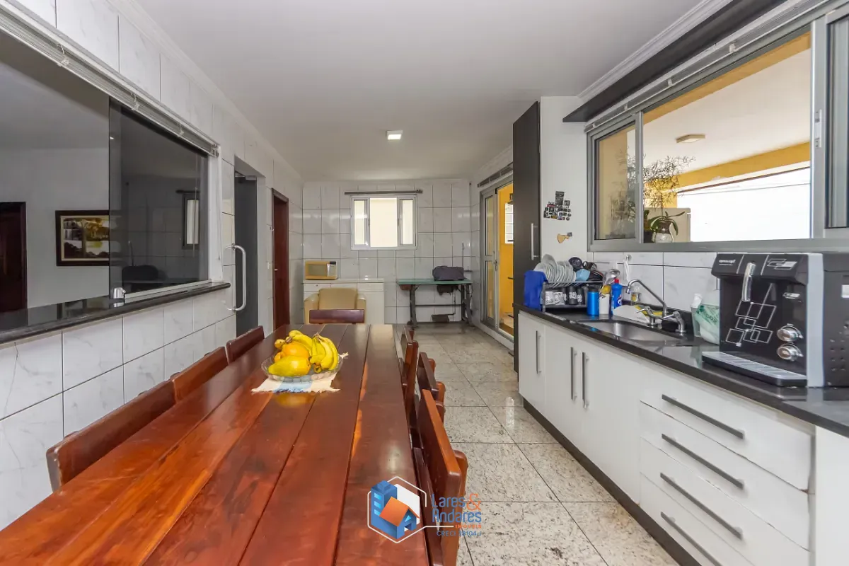 Sobrado, 3 quartos, 306 m² - Foto 13