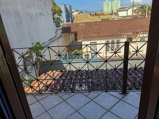 Sobrado com 303m² 3 quartos e 2 banheiros, à venda, no bairro Indaiá em Caraguatatuba