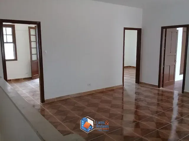 Sobrado com 400m² 7 quartos e 6 banheiros, à venda, no bairro Vila Mazzei em São Paulo