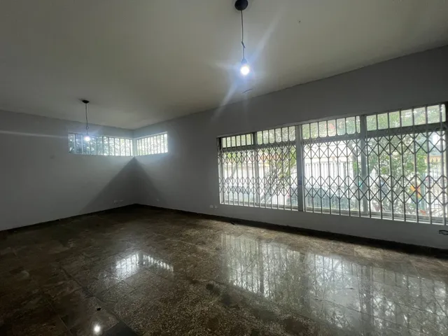 Sobrado com 450m² 3 quartos e 5 banheiros, à venda, no bairro Bosque da Saúde em São Paulo