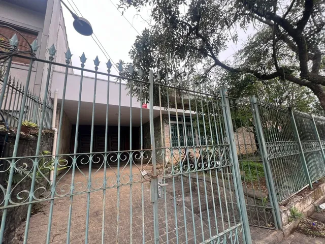Sobrado com 450m² 3 quartos e 5 banheiros, à venda, no bairro Bosque da Saúde em São Paulo