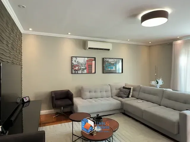 Sobrado com 248m² 3 quartos e 4 banheiros, à venda, no bairro Jardim Humaitá em São Paulo