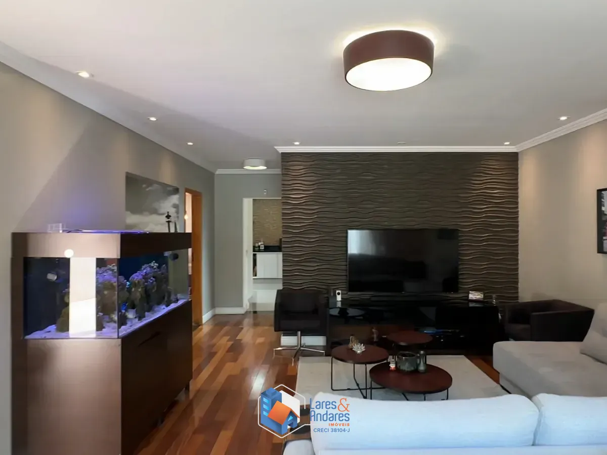 Sobrado, 3 quartos, 221 m² - Foto 1