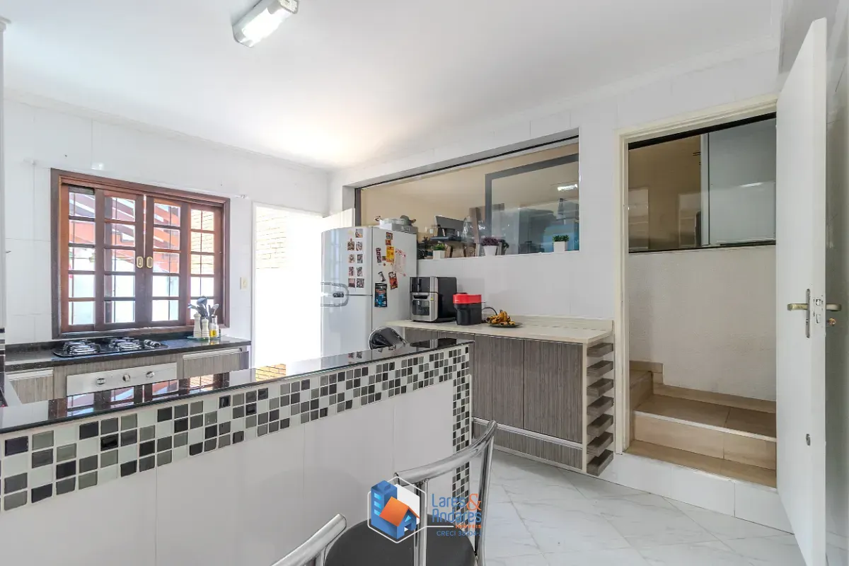 Sobrado, 3 quartos, 250 m² - Foto 8