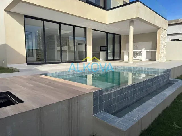Sobrado com 450m² 3 quartos e 5 banheiros, à venda, no bairro Condomínio Residencial Monaco em São José dos Campos
