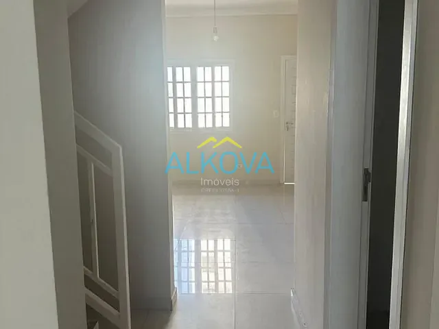 Sobrado com 107m² 2 quartos e 2 banheiros, à venda, no bairro Jardim América em São José dos Campos