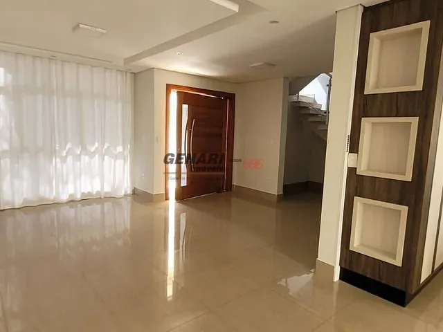 Sobrado 3 quartos e 4 banheiros, para alugar, no bairro Parque Residencial Indaiá em Indaiatuba