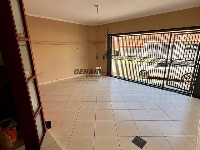 Sobrado com 127m² 4 quartos e 2 banheiros, à venda, no bairro Jardim Adriana em Indaiatuba