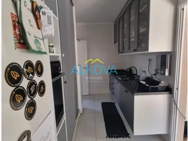 Sobrado com 350m² 3 quartos e 2 banheiros, à venda, no bairro Urbanova em São José dos Campos