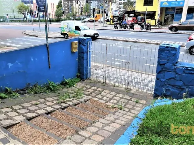 Sobrado com 142m² 3 quartos e 3 banheiros, à venda, no bairro Alto da Glória em Curitiba