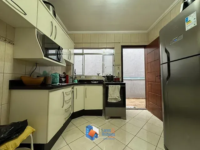 Sobrado com 175m² 5 quartos e 3 banheiros, à venda, no bairro Jardim Nove de Julho em São Paulo