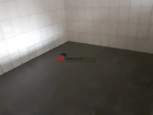 Sobrado 2 quartos e 2 banheiros, para alugar, no bairro Nova Gerti em São Caetano do Sul