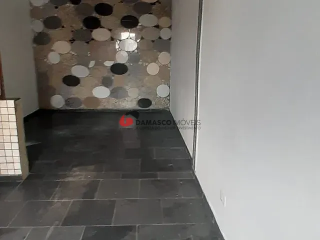 Sobrado 2 quartos e 2 banheiros, para alugar, no bairro Nova Gerti em São Caetano do Sul