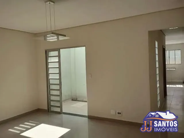 Sobrado com 200m² 3 quartos e 2 banheiros, à venda, no bairro Mooca em São Paulo