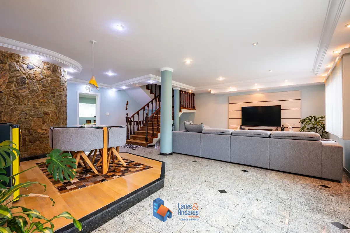 Sobrado, 4 quartos, 328 m² - Foto 1