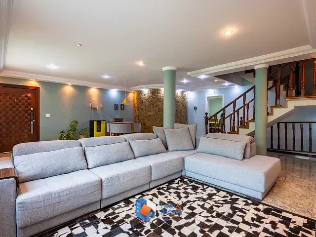 Sobrado com 250m² 4 quartos e 3 banheiros, à venda, no bairro Vila Esperança em São Paulo