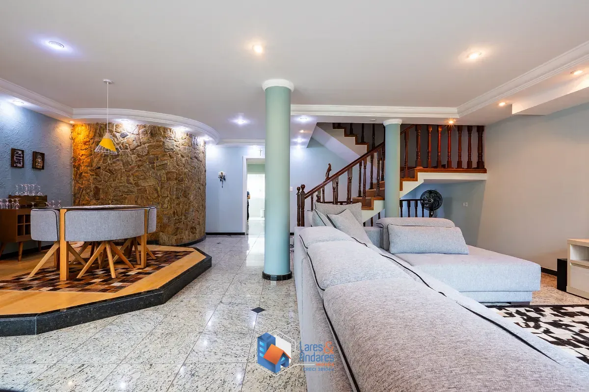 Sobrado, 4 quartos, 328 m² - Foto 2