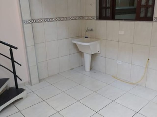 Sobrado com 120m² 2 quartos e 3 banheiros, à venda, no bairro Vila Carmosina em São Paulo