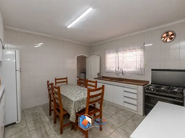 Sobrado com 126m² 3 quartos e 2 banheiros, à venda, no bairro Vila Tolstoi em São Paulo