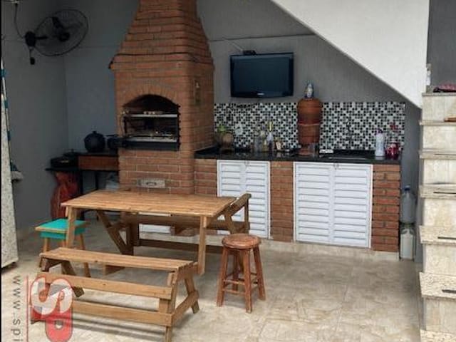 Sobrado com 220m² 4 quartos e 3 banheiros, à venda, no bairro Vila Constança em São Paulo