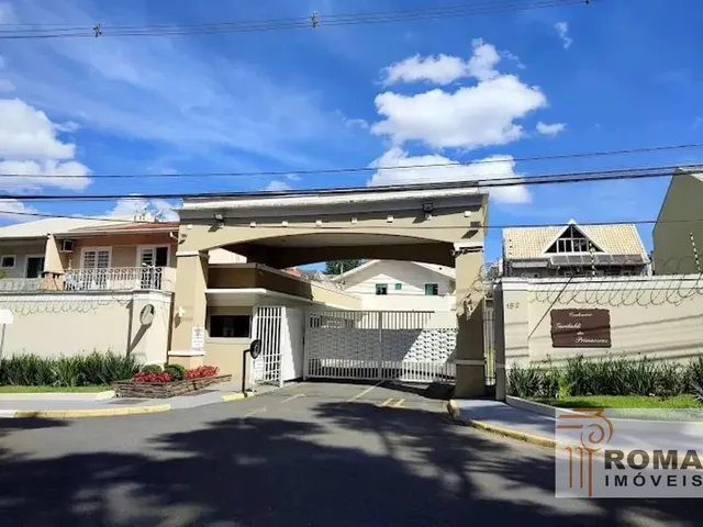 Sobrado com 210m² 3 quartos e 4 banheiros, à venda, no bairro Cachoeira em Curitiba