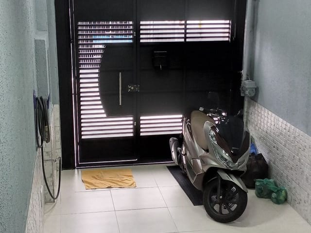 Sobrado com 150m² 2 quartos e 2 banheiros, à venda, no bairro Vila Nhocune em São Paulo