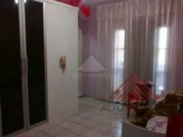 Sobrado com 100m² 4 quartos e 2 banheiros, à venda, no bairro Jardim Campo Verde em Mauá