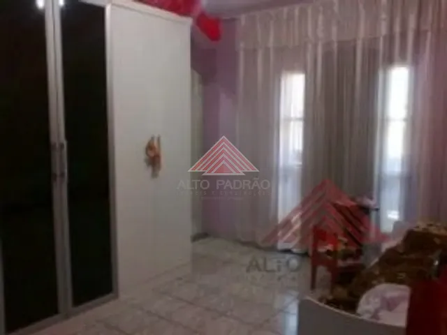 Sobrado com 100m² 4 quartos e 2 banheiros, à venda, no bairro Jardim Campo Verde em Mauá