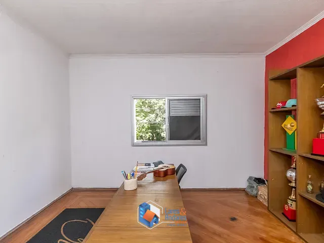 Sobrado com 232m² 4 quartos e 3 banheiros, à venda, no bairro Vila Pereira Barreto em São Paulo