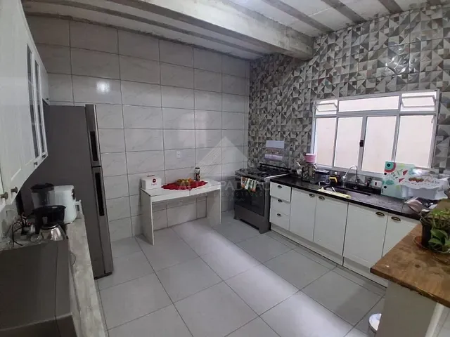 Sobrado com 125m² 2 quartos e 3 banheiros, à venda, no bairro Jardim Itaussu em Mauá