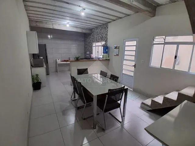 Sobrado com 125m² 2 quartos e 3 banheiros, à venda, no bairro Jardim Itaussu em Mauá