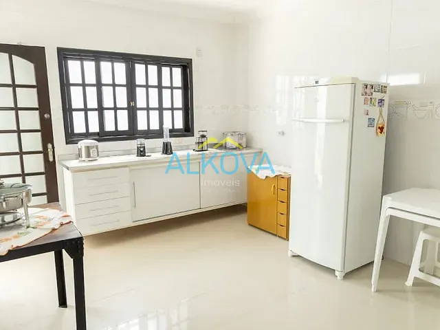 Sobrado com 147m² 3 quartos e 2 banheiros, à venda, no bairro Vila Formosa em Jacareí