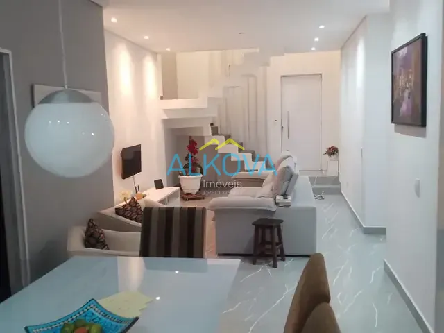 Sobrado 3 quartos e 4 banheiros, à venda, no bairro Residencial Alta Vista 2 em Caçapava