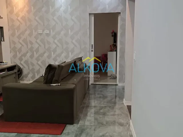 Sobrado com 260m² 3 quartos e 2 banheiros, à venda, no bairro Jardim Satélite em São José dos Campos