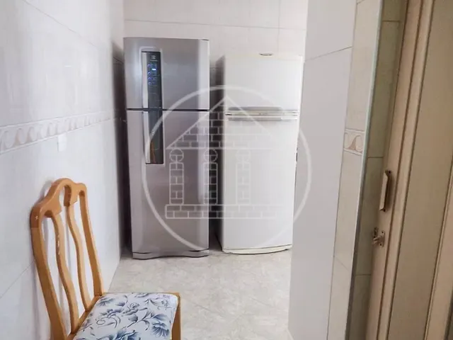 Sobrado com 160m² 3 quartos e 2 banheiros, à venda, no bairro Conjunto Habitacional Brigadeiro Faria Lima em São Paulo