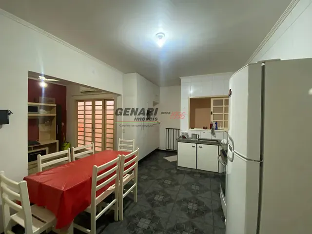 Sobrado com 130m² 2 quartos e 3 banheiros, à venda, no bairro Jardim Pompéia em Indaiatuba