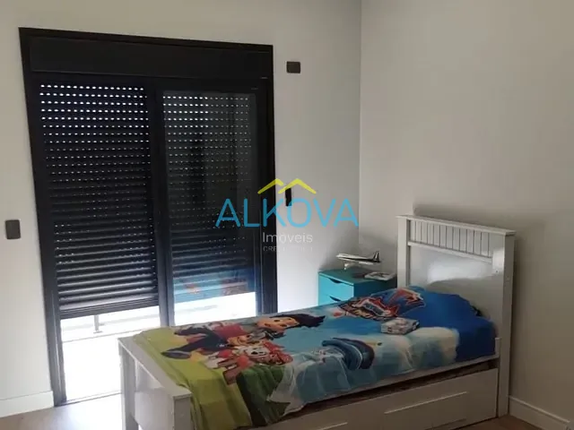 Sobrado com 347m² 4 quartos e 4 banheiros, à venda, no bairro Loteamento Terras Alpha São José dos Campos em São José dos Campos