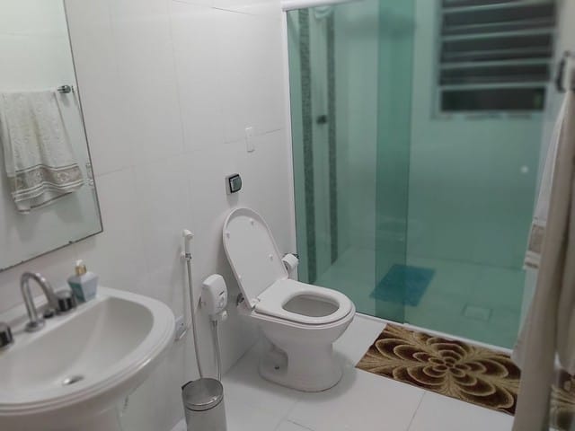 Sobrado com 160m² 3 quartos e 3 banheiros, à venda, no bairro Vila Serralheiro em São Paulo