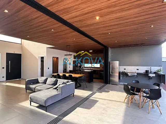 Sobrado com 250m² 3 quartos e 4 banheiros, à venda, no bairro Loteamento Floresta em São José dos Campos