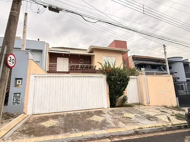 Sobrado com 300m² 3 quartos e 4 banheiros, à venda, no bairro Jardim Esplanada em Indaiatuba